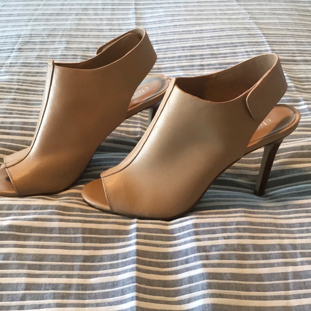 Tan high heeled mules by Charles David